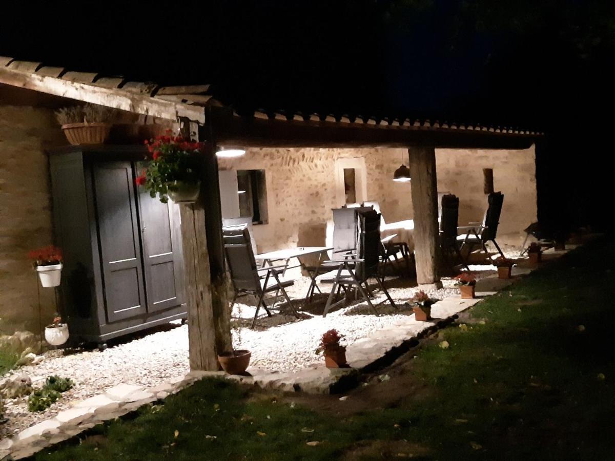Chez Elles Apartment Portes-en-Valdaine Екстериор снимка